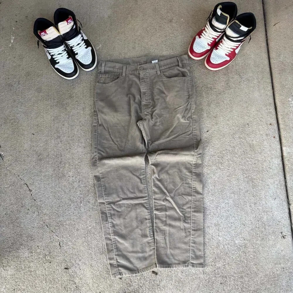 Vintage Levi's 505 Regular Fit Straight Leg Corduroy Pants W36 L30